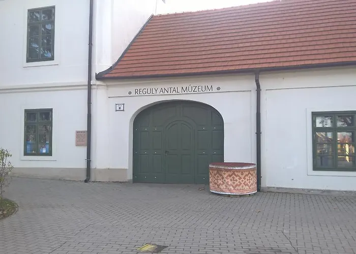 Pongracz Apartment *